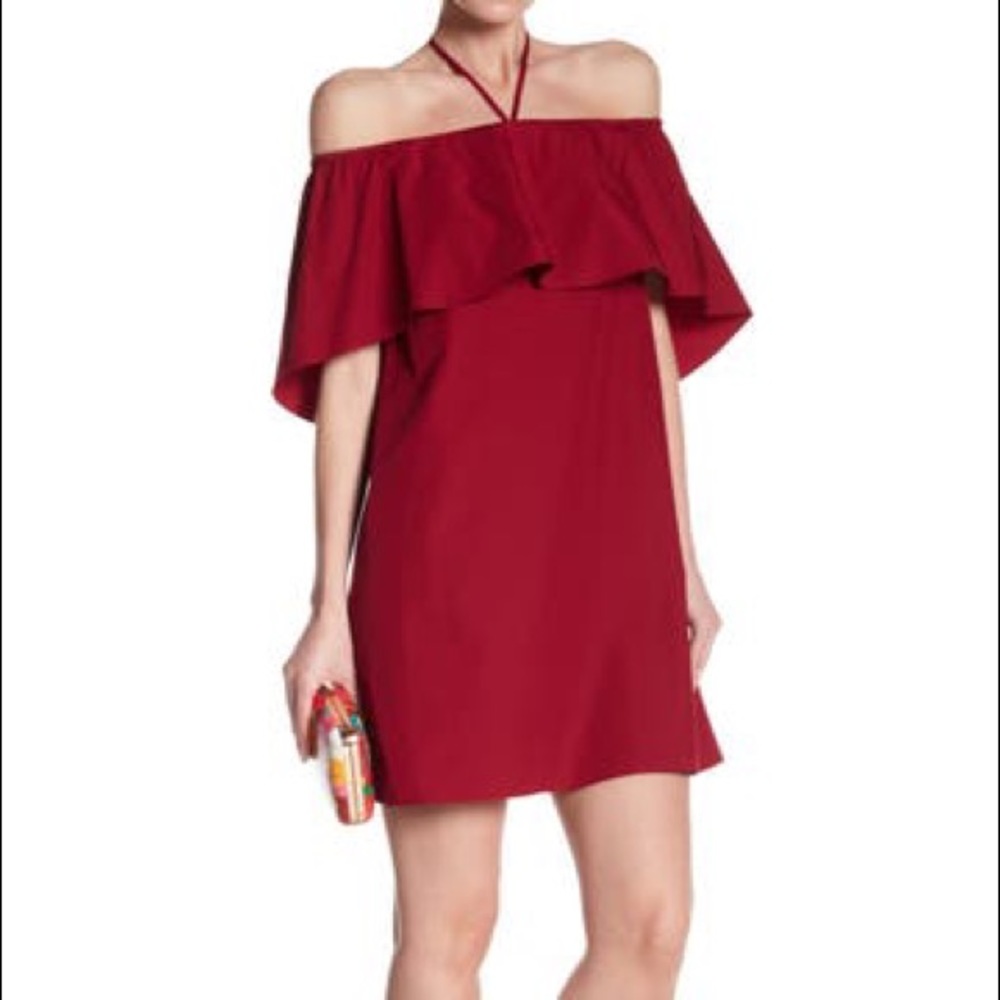 Alice + Olive Jada caped shift dress
